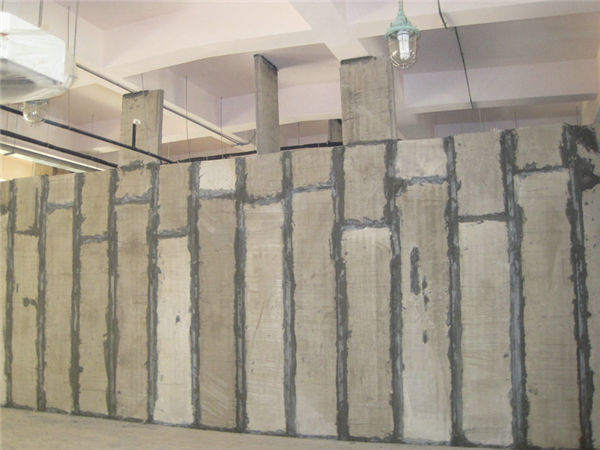 信陽明順墻體板施工現(xiàn)場4